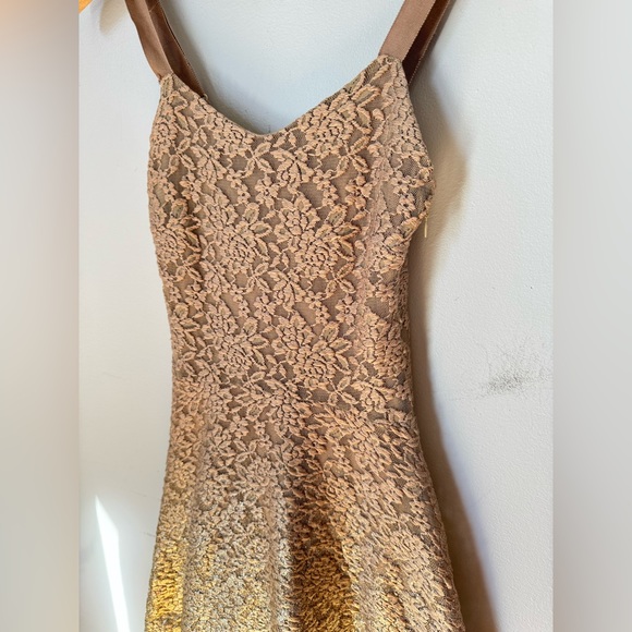 Free People Ombre Foil Lace Fit & Flare Mini Dress Cream Gold Sz XS - Picture 4 of 12